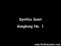 SYNTHIA SAINT GANGBANGED & BLACK BRED