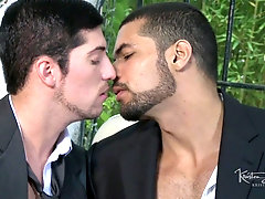 Interracial hardcore gay threesome with teen and mature guys
