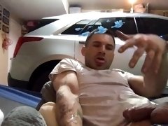 Model and Producer does Wack off show in garage