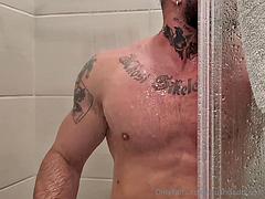 DadCrush Pounds Big-Butt Wife