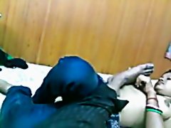 Plump dark haired Indian nympho in jeans enjoys sucking lollicock